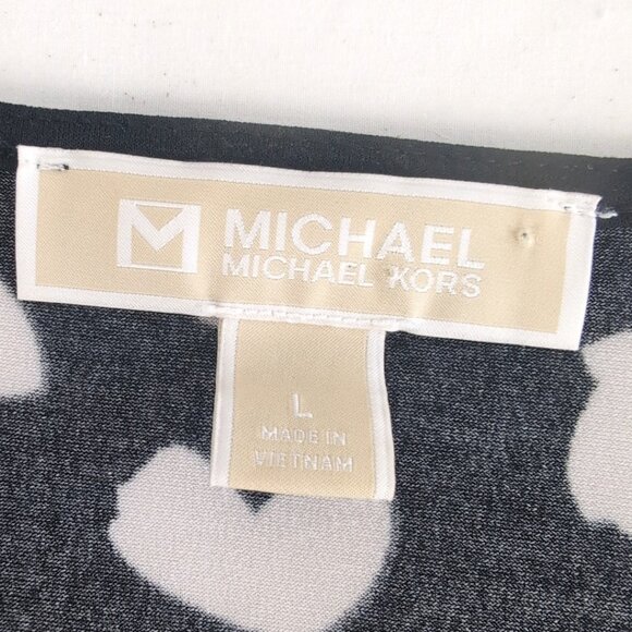 Michael Kors Women's Black/White VNeck Blouse Open Sleeves, Large - Picture 3 of 9